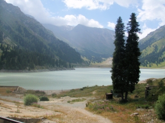 Gran Lago de Almaty